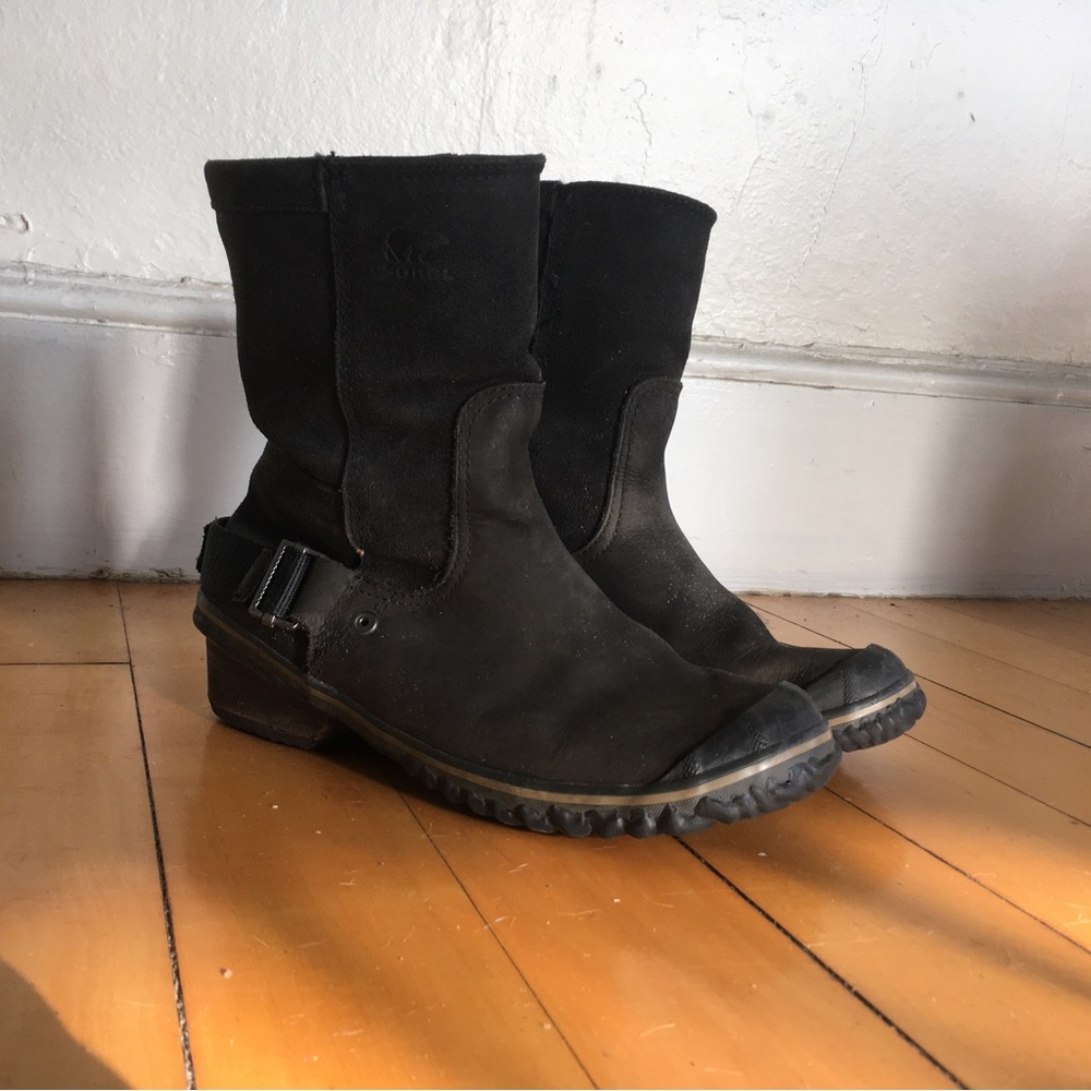Sorel Slim Shortie Boots Suede Black Waterproof Women's Size 7.5